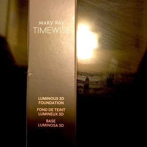 MARY KAY TIMEWISE FOUNDATION